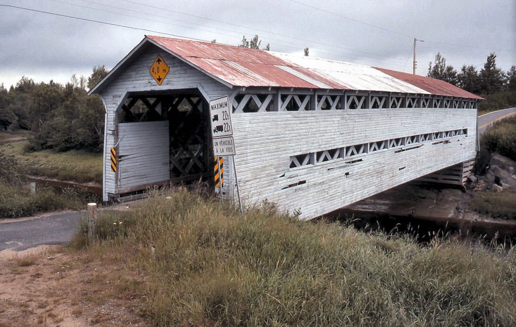 01 61-62-03 pointe-aux-outardes 1989 Gérald Arbour D6a